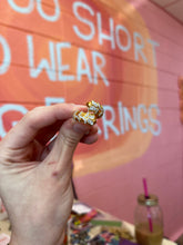 Load image into Gallery viewer, Sparkle Vine Titanium Ring