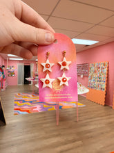 Load image into Gallery viewer, Beaded Star Earrings