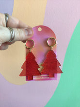 Load image into Gallery viewer, Red Holiday Trees