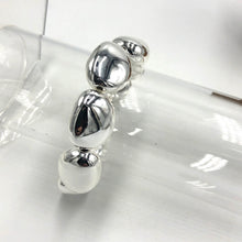 Load image into Gallery viewer, Silver Pebbles Stretch Bracelet