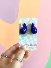 Load image into Gallery viewer, Stainless Steel Dipped Puff Studs
