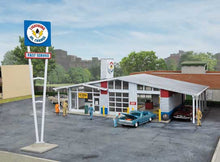 Load image into Gallery viewer, Walthers Cornerstone 933-3543 HO Scale Drive-in Oil Change -- Kit