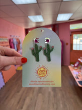 Load image into Gallery viewer, Desert Cowgirl Earrings
