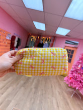 Load image into Gallery viewer, Knitted Cosmetics Bag