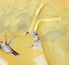 Load image into Gallery viewer, DaDa Bedding Sunshine Yellow Hummingbirds Floral Duvet Cover Set w/ Pillow Cases (JHW-925)