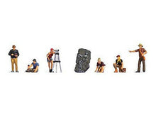 Load image into Gallery viewer, Noch 15043 HO Scale Archaeologists with Accessories -- pkg(6)