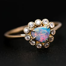 Load image into Gallery viewer, Beautiful Black Opal &amp; Halo Diamond Engagement Ring 18K Yellow Gold