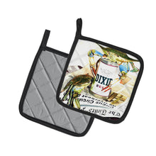 Load image into Gallery viewer, Dixie Beer Pot Holders - Set of 2 Decorative Kitchen Helpers | Made in the USA 1015PTHD