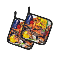 Load image into Gallery viewer, Veron's and Crabs Pot Holders - Set of 2 Decorative Kitchen Helpers | Made in the USA 1016PTHD