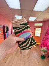 Load image into Gallery viewer, Cozy Animal Print Socks