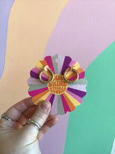 Load image into Gallery viewer, Retro Titanium Twist Hoops