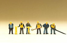 Load image into Gallery viewer, Preiser 88513 Z Scale Railroad Personnel -- Railroad Track Workers #3