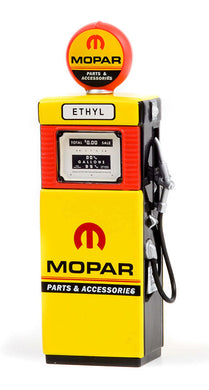 Greenlight 14110-B 1/18 Scale 1951 Wayne 505 Gas Pump MOPAR Parts &