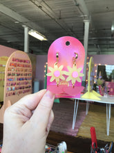 Load image into Gallery viewer, Colorful Flower Charms