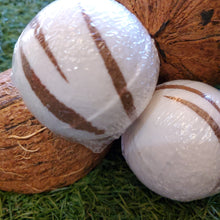 Load image into Gallery viewer, Bath Bomb/Foot Soak - Coconut