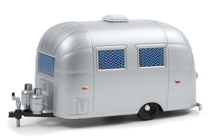 Greenlight 18460-A 1/24 Scale Airstream 16 Bambi Sport