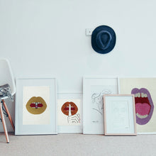 Load image into Gallery viewer, Beaded Shout Out Pop-Art Wall Decor