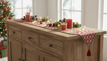 Load image into Gallery viewer, Tache Santa Claus Is Coming to Town Table Runners (DB15191)