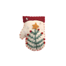 Load image into Gallery viewer, 2&quot; Felt White Mitten w/Green Tree Brooch