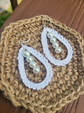 Load image into Gallery viewer, White Lace Teardrop Earrings