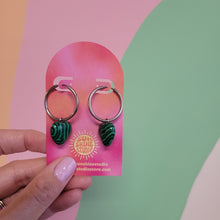 Load image into Gallery viewer, Titanium Colorful Heart Charms