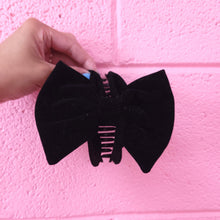 Load image into Gallery viewer, Lovey Dovey Hair Claws