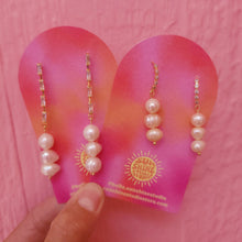 Load image into Gallery viewer, Delicate Freshwater Pearl Stack Earrings