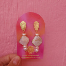 Load image into Gallery viewer, Baroque Pearl Drop Earrings