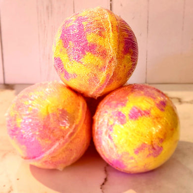 Bath Bomb/Foot Soak - Honeysuckle