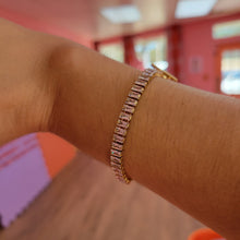 Load image into Gallery viewer, Titanium Toggle Clasp Gem Bracelet