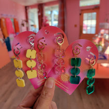 Load image into Gallery viewer, That Sunshine Show Earrings