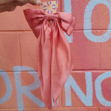 Load image into Gallery viewer, Oversized Satin Bow