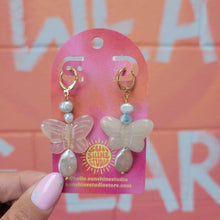 Load image into Gallery viewer, Pearly Pollinators Earrings