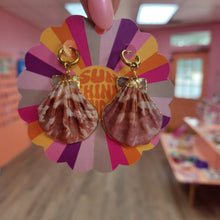 Load image into Gallery viewer, Titanium Statement Shell Earrings