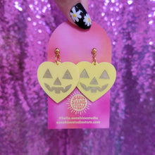 Load image into Gallery viewer, Lovely Jack-O-Lantern Heart Earrings