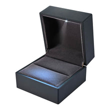 Load image into Gallery viewer, Yescom Engagement Ring Box with Light