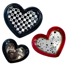 Load image into Gallery viewer, Set of Heart Dishes