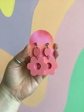 Load image into Gallery viewer, Flowers For Friends