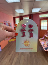 Load image into Gallery viewer, Desert Cowgirl Earrings