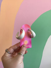 Load image into Gallery viewer, Colorful Everyday Hoop