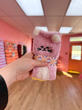 Load image into Gallery viewer, Fuzzy Animal Socks