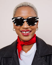 Load image into Gallery viewer, Lolita - Convertible Scrunchie Tie