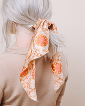 Load image into Gallery viewer, Queen of the Highway - Convertible Scrunchie Tie