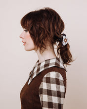 Load image into Gallery viewer, California Dreamin' - Scrunchie Tie