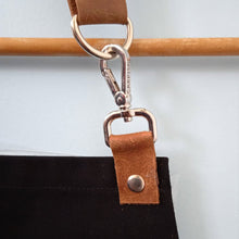 Load image into Gallery viewer, Apron With Adjustable/Removeable Leather Straps