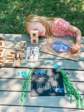Load image into Gallery viewer, 32 Pcs Wooden Math Number Building Blocks Set with Tray