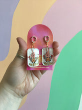 Load image into Gallery viewer, Take It Easy Earrings