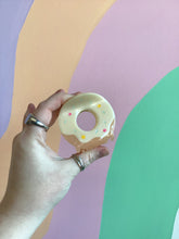 Load image into Gallery viewer, Sprinkle Donut Hair Claw