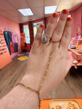 Load image into Gallery viewer, Hand Chains