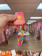 Load image into Gallery viewer, Button bracelet